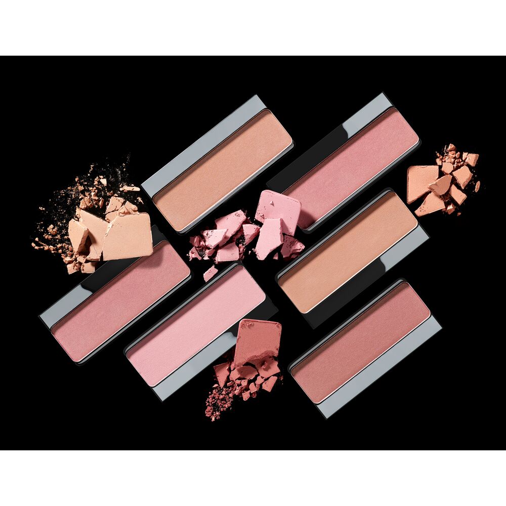 Blusher